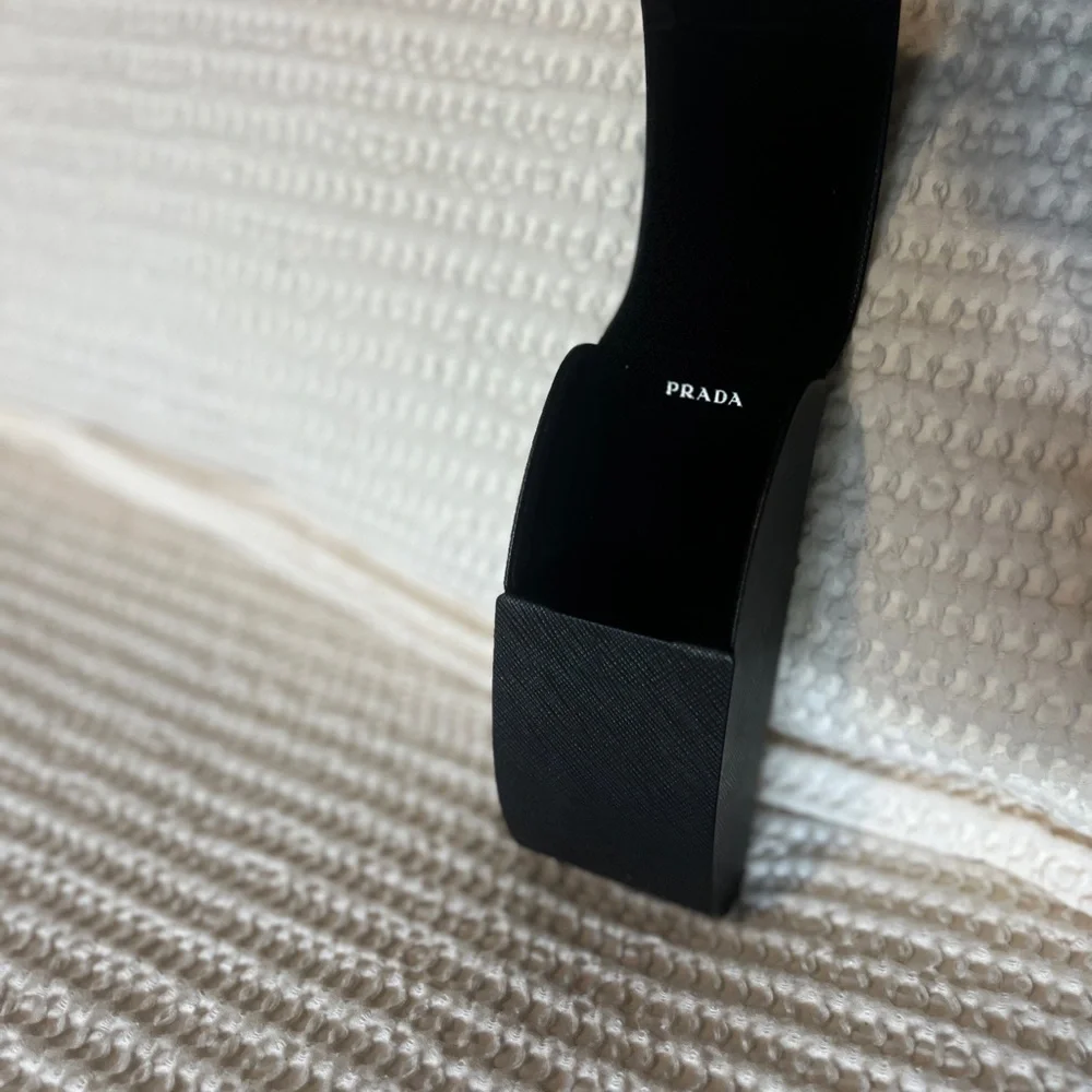 Prada Pink and Black Cat-Eye Sunglasses - Picture 5 of 5